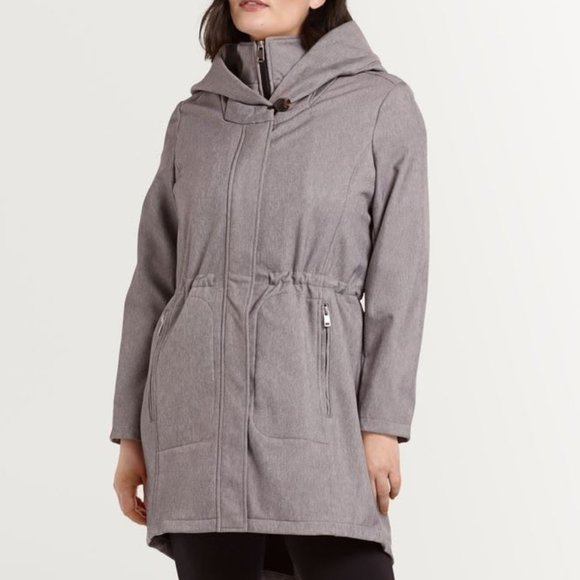 Reitmans Water Repellant Soft Shell Hooded Jacket - Picture 2 of 11